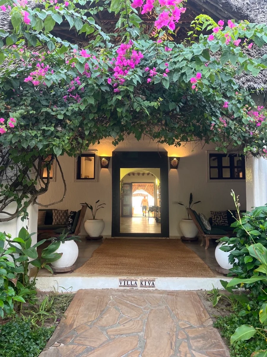 A welcoming Zanzibar villa surrounded by bougainvillea